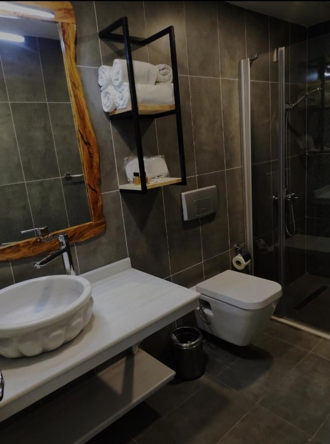 Jakaranda Hotel Provincia di Provincia di Istanbul Esterno foto