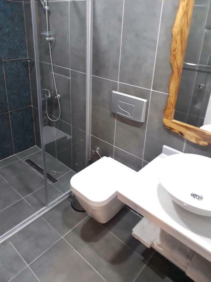 Jakaranda Hotel Provincia di Provincia di Istanbul Esterno foto