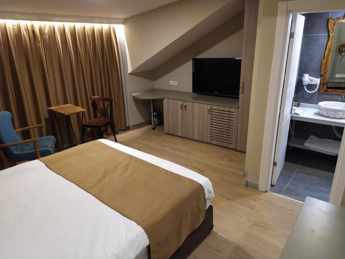 Jakaranda Hotel Provincia di Provincia di Istanbul Esterno foto