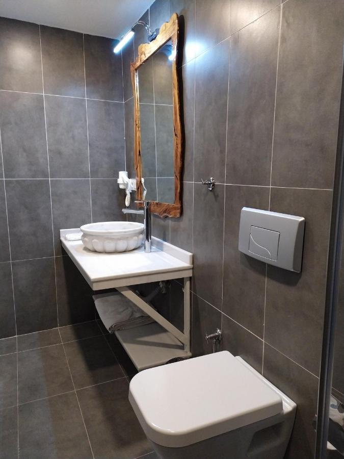 Jakaranda Hotel Provincia di Provincia di Istanbul Esterno foto