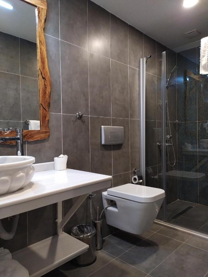 Jakaranda Hotel Provincia di Provincia di Istanbul Esterno foto